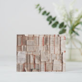 Carte postale Page Livre, Carte postale Livre (Debout devant)