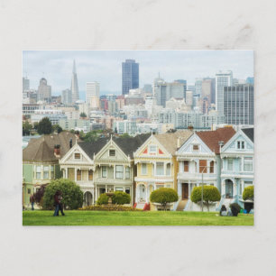 Carte Postale Painted Ladies, Victorian houses and skyline