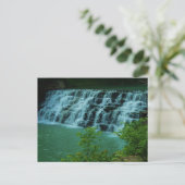 Carte postale paisible de cascade (Debout devant)
