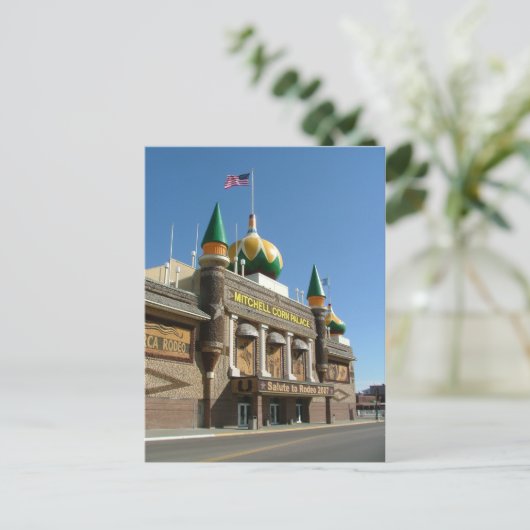 Carte Postale Palais de Corn (Debout devant)