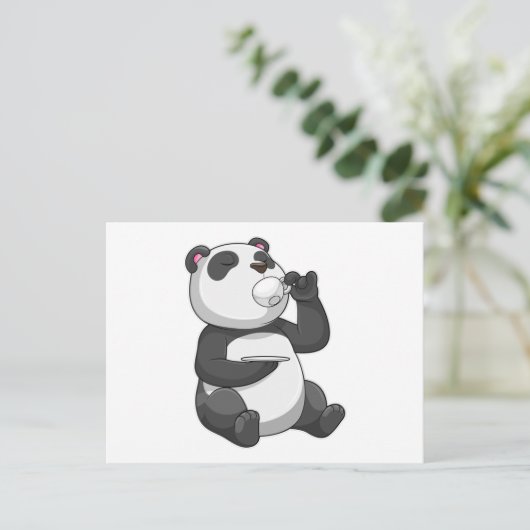 Carte Postale Panda avec Tasse de Thé (Debout devant)