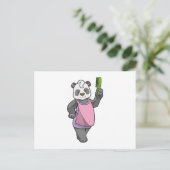 Carte Postale Panda coiffeur au peigne (Debout devant)