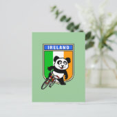 Carte Postale Panda cycliste irlandais (Debout devant)