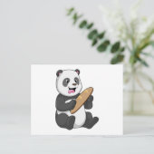 Carte Postale Panda en boulanger avec du pain (Debout devant)