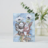 Carte Postale Panda et chat fée amis avec des fleurs d'anémone (Debout devant)