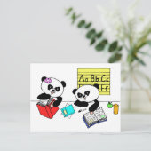 Carte Postale Pandas learning at school (Debout devant)