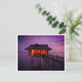 Carte postale - Pangkor Laut Resort (Debout devant)