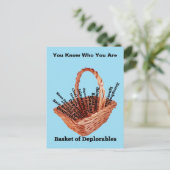 Carte postale Panier de mots déplorables (Debout devant)