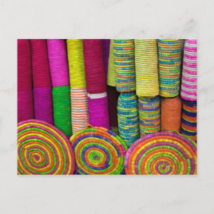 Carte Postale Paniers Colorés Au Marché