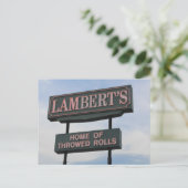 Carte Postale Panneau du restaurant (Debout devant)