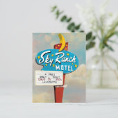 Carte Postale Panneau Sky Ranch Motel (Debout devant)