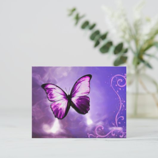 Carte postale Papillon violet (Debout devant)