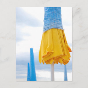 Carte Postale Parapluie jaune