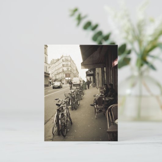 Carte postale Paris (Debout devant)