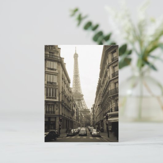 Carte Postale Paris (Debout devant)