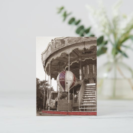 Carte Postale Paris Carousel (Debout devant)