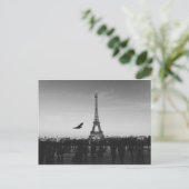 Carte Postale Paris romantique Tour Eiffel Noir et blanc (Debout devant)