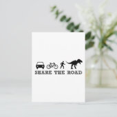 Carte Postale Partager la route (Debout devant)