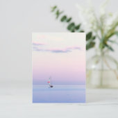 Carte Postale Pastel seascape with a sailboat (Debout devant)