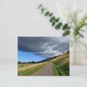 Carte Postale Pathway at Arthur's Seat (Debout devant)
