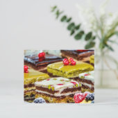 Carte Postale Pâtisserie italienne (Debout devant)