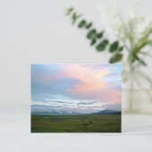 Carte Postale Paysage avec ciel bleu pêche et antilopes (Debout devant)