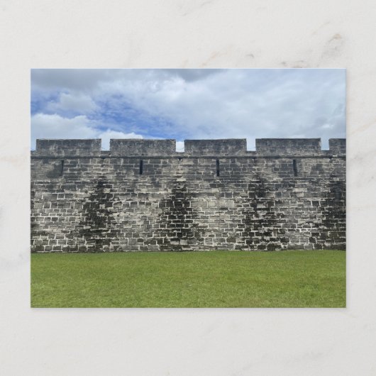 Carte Postale Paysage côtier de fort historique (Devant)