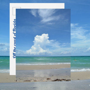 Carte Postale Paysage de plage avec nuages de tempête Photograph