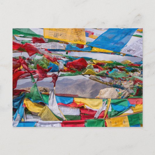 Carte Postale Paysage tibétain avec drapeaux de prière - Himalay (Devant)