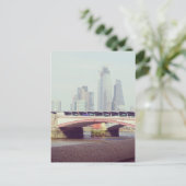 Carte Postale Paysage urbain (Debout devant)
