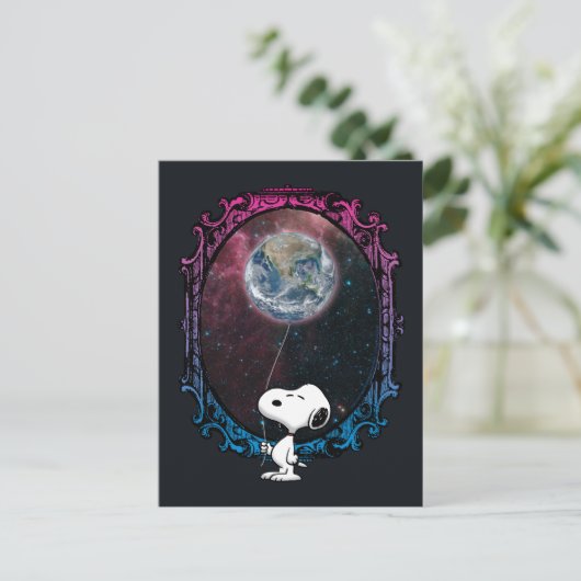 Carte Postale Peanuts | Ballon Snoopy dans l'espace (Debout devant)