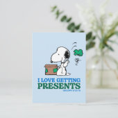 Carte Postale Peanuts | Snoopy J'adore Recevoir des Cadeaux (Debout devant)