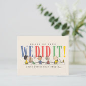 Carte Postale Peanuts We Did It Graduation Funny Quote Snoopy (Debout devant)
