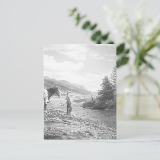 Carte Postale Pêche à la mouche. (Debout devant)