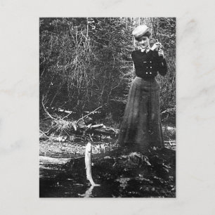 Carte Postale pêche de femme