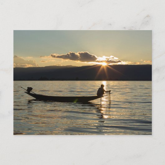 Carte Postale Pêcheur au coucher du soleil (Devant)