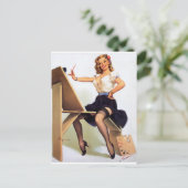 Carte Postale Peindre la pointe vers le haut (Debout devant)