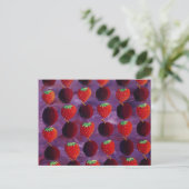 Carte Postale Peinture de fraises et de prunes (Debout devant)