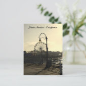 Carte postale Père Noël de style vintage ! (Debout devant)