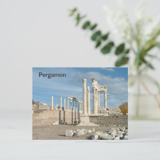 Carte Postale Pergamon (Debout devant)