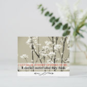 Carte postale personnalisée (Debout devant)