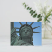 Carte postale personnalisée de l'état de Liberty N (Debout devant)