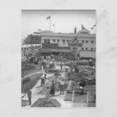 Carte Postale Personnes jouant au mini golf vue surélevée B&W (Devant)