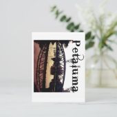 Carte Postale Petaluma Californie (Debout devant)