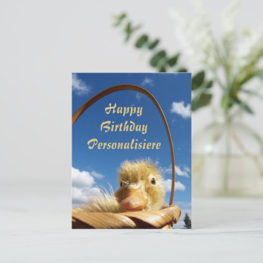 Carte Postale petit canard dans le ciel bleu, modèle (Debout devant)