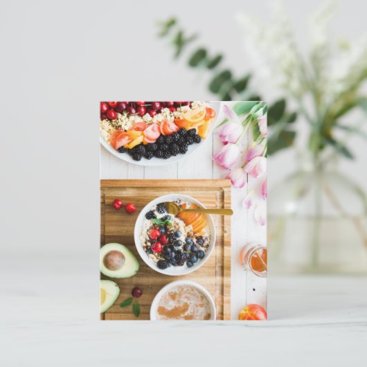 Carte Postale petit déjeuner (Debout devant)