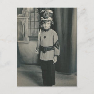 carte postale petit garçon