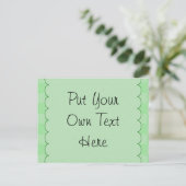 Carte Postale Petit motif patchwork vert texturé (Debout devant)