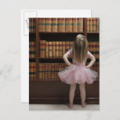 Carte Postale petite fille dans tutu lecture couvertures dans (Devant / Derrière)