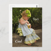 Carte Postale Petite Fille Manger Icecream (Devant / Derrière)